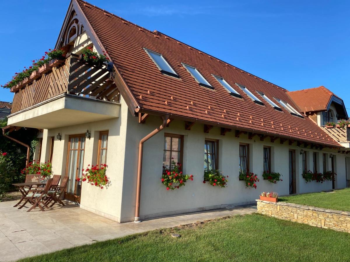 Gardonyi Apartman Eger Exterior photo