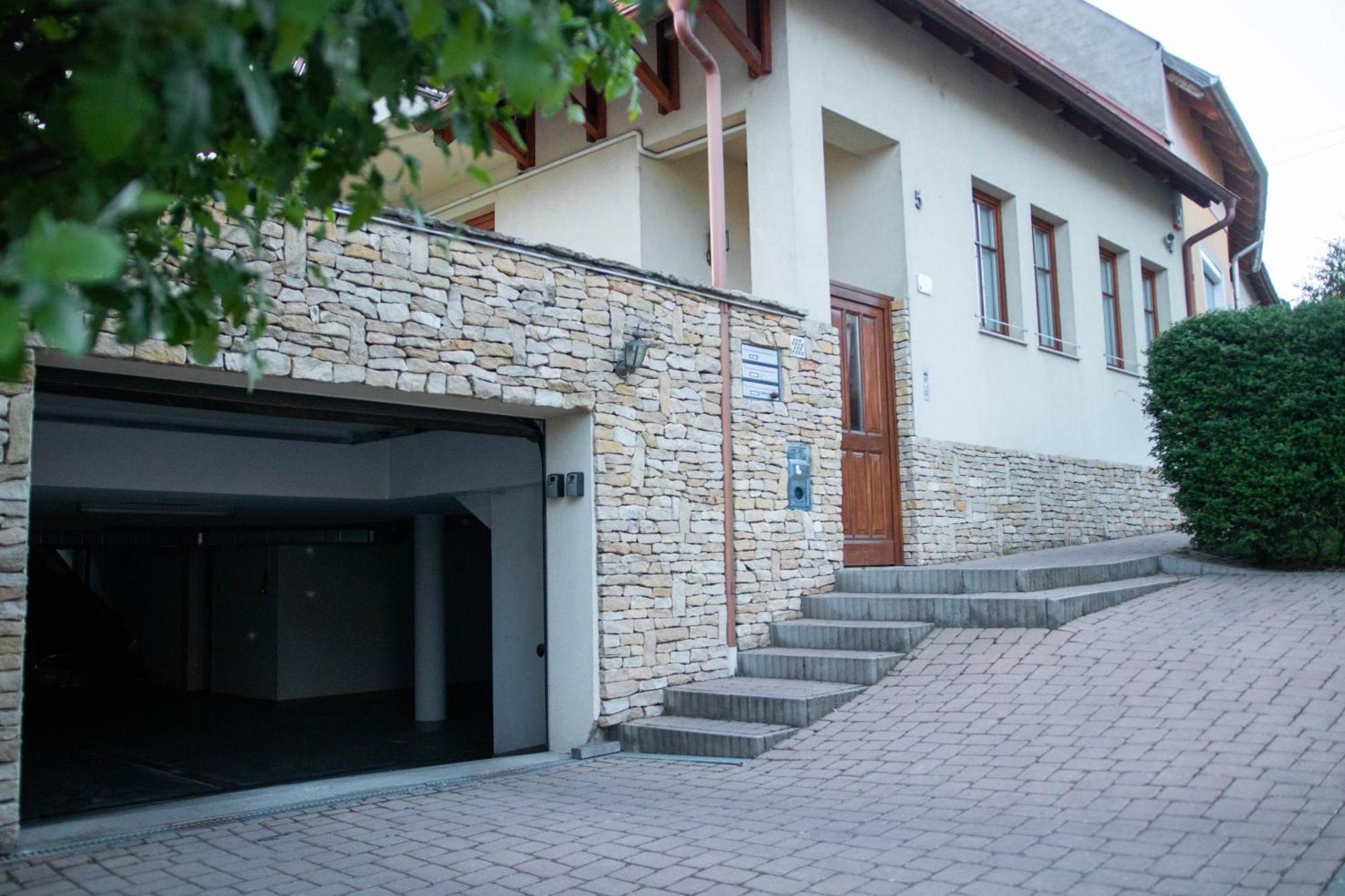 Gardonyi Apartman Eger Exterior photo