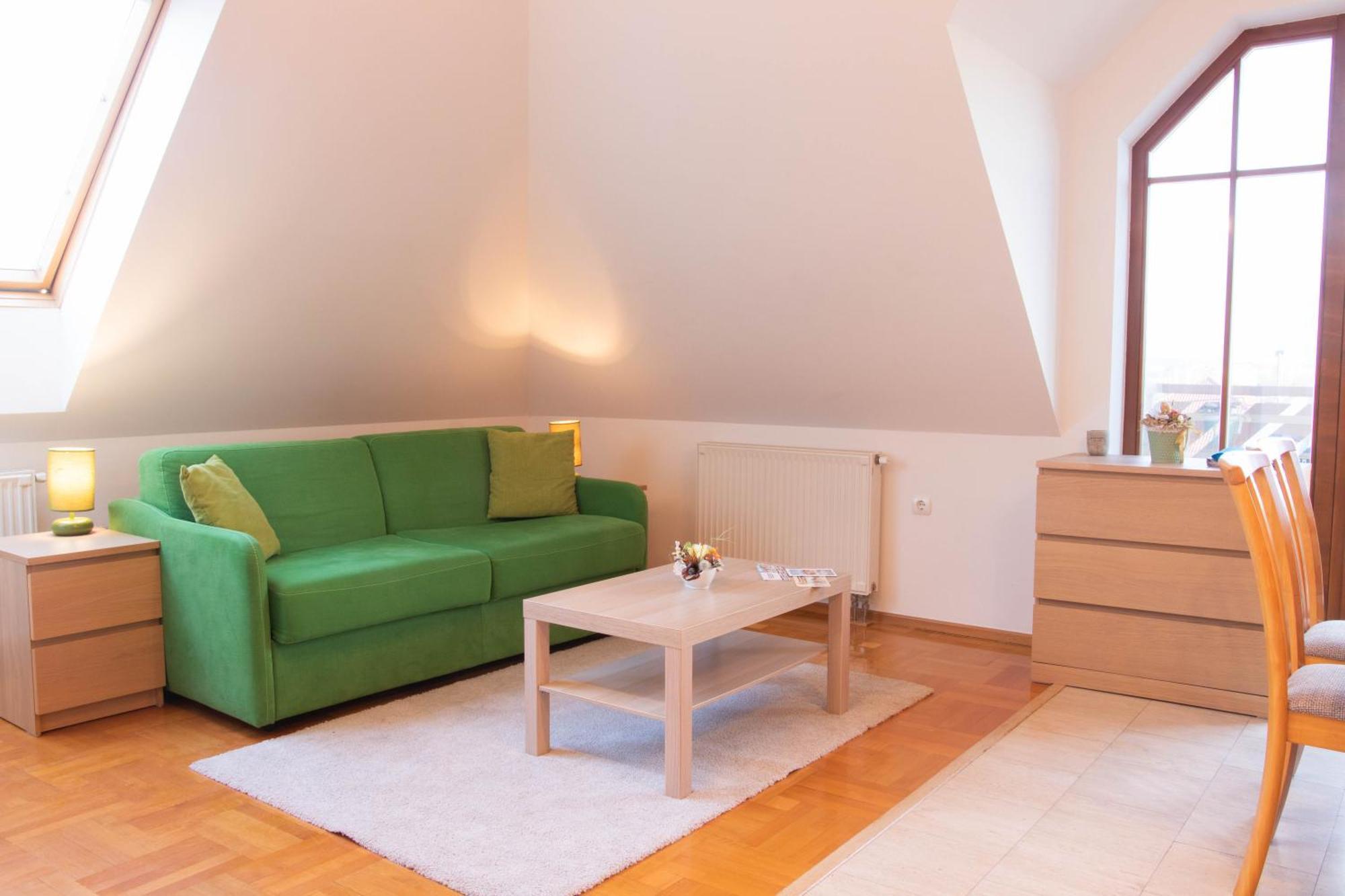 Gardonyi Apartman Eger Exterior photo